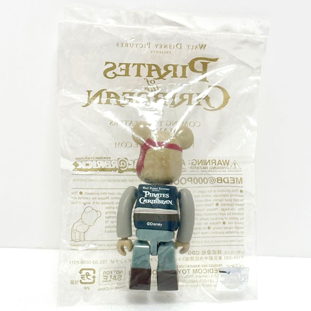 非売品ベアブリック【新品未開封】パイレーツ・オブ・カリビアン