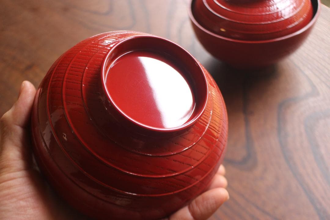 デッドストック！極上糸目朱漆に優美な松蒔絵の映える煮物椀2点（検輪島塗雑煮椀