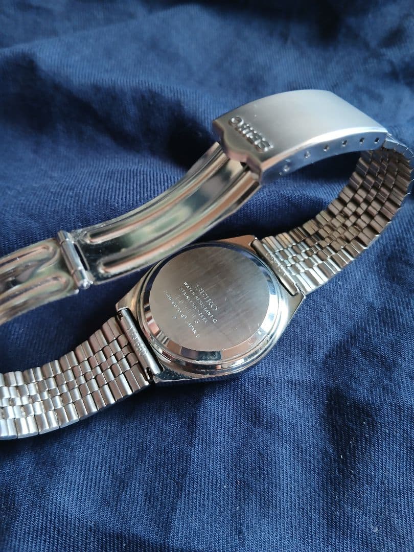 SEIKO グリーン文字盤 腕時計　Type2