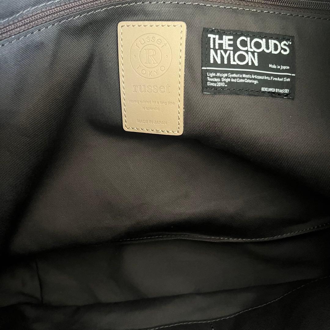 美品 ラウンドビッグショルダーバッグ　ボディバッグ　ブラック　2way 撥水