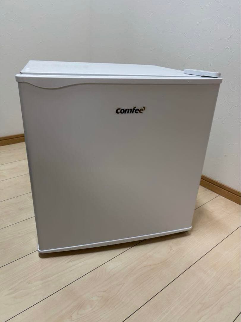 コンフィー(COMFEE’) 冷蔵庫 45L RCD45WH/E