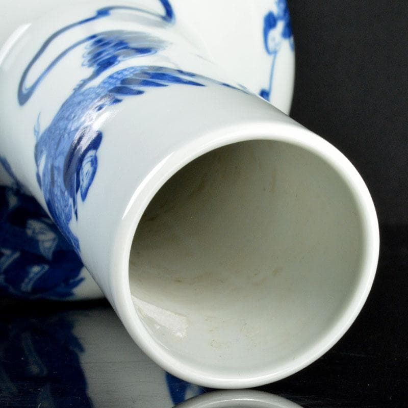 中国　大清乾隆年製　青花　人物文　長頸瓶　M　R4724B