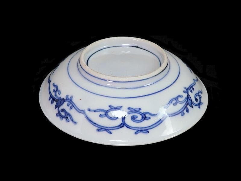 大聖寺伊万里 金襴手 窓絵 松竹梅に牡丹の図 4寸皿 3枚