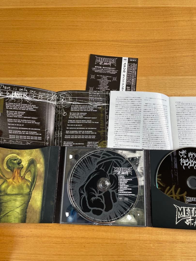 llica メタリ缶　セイントアンガー　限定生産グッズ