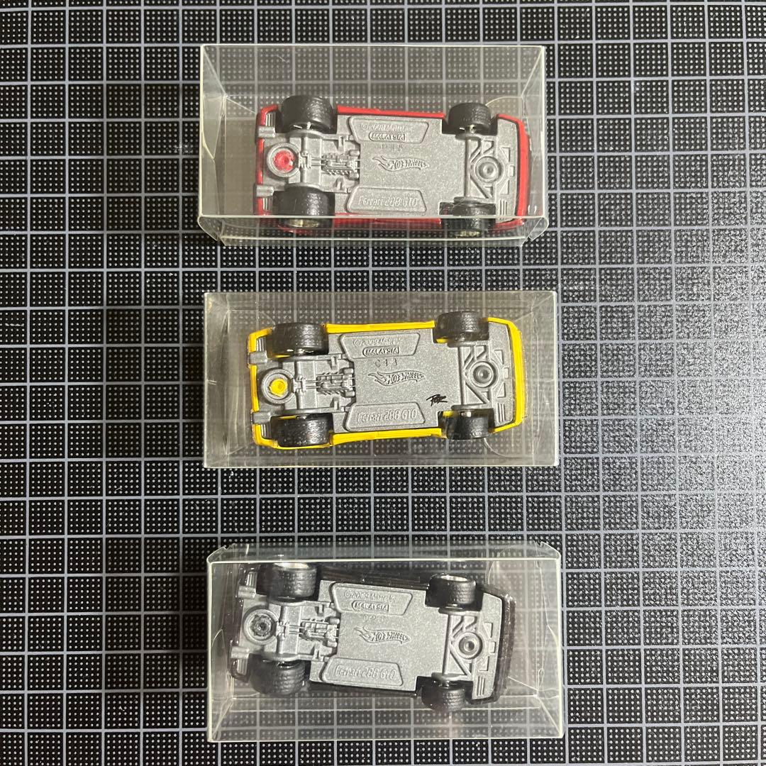 ホットウィール　Ferrari288GT 3点セット