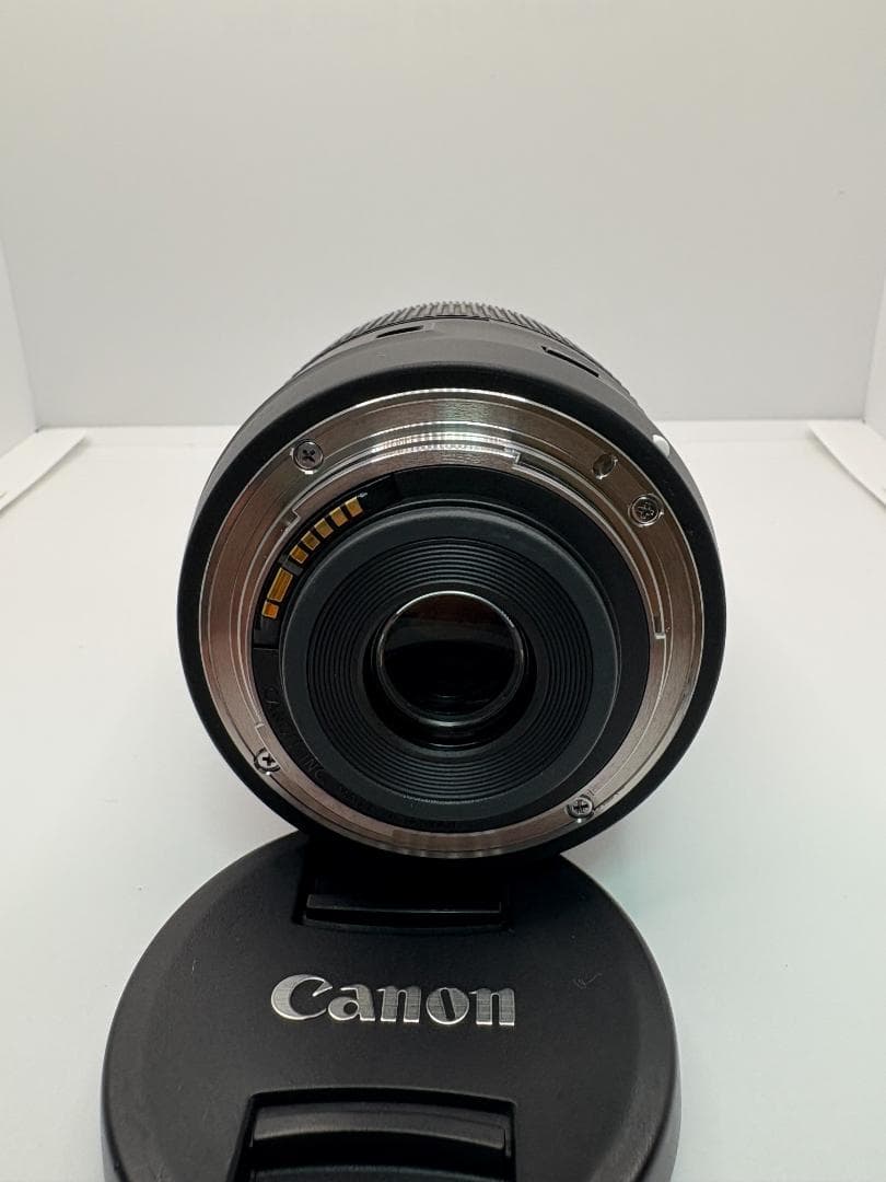 極上美品：Canon EF-S18-135mm F3.5-5.6 IS USM