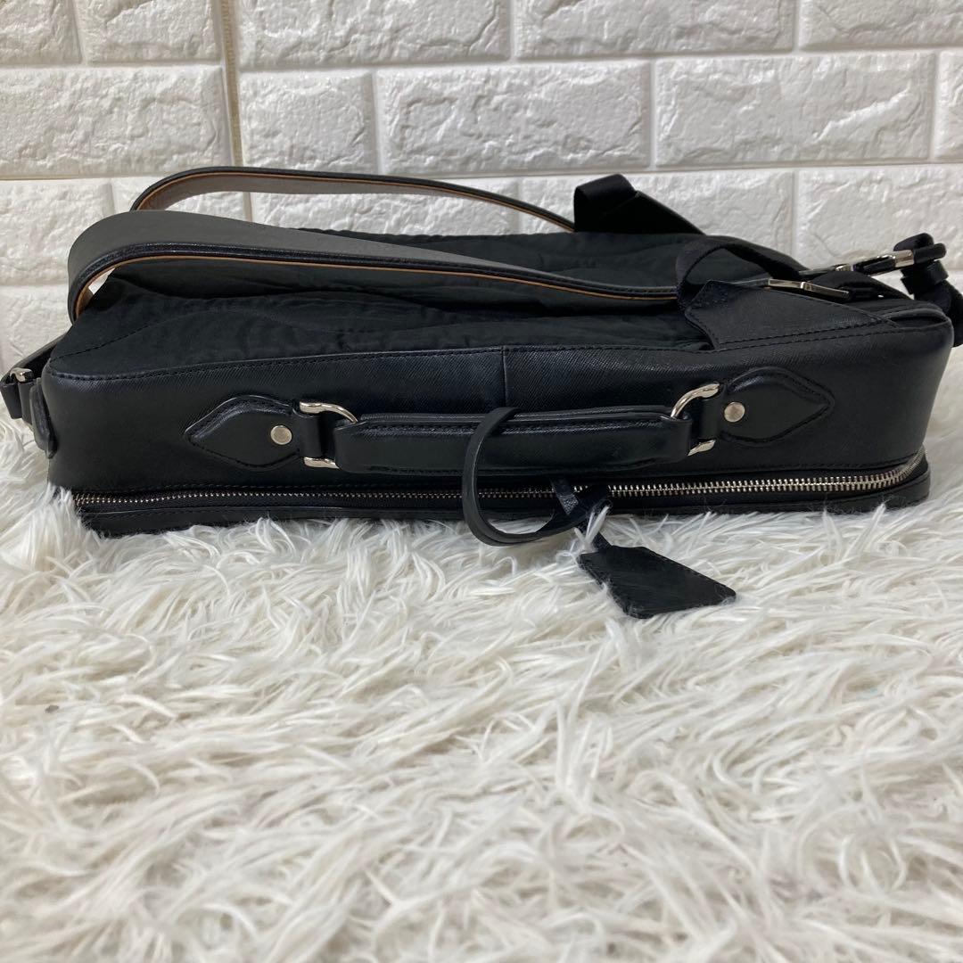 PID✨2way ブリーフケース　リュック　チャーム　ロゴプレート　A4 PC