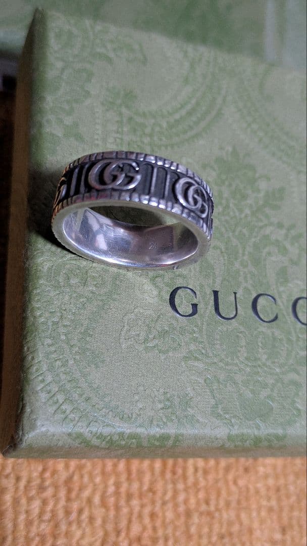 GUCCI シルバー マーモントリング 刻印24号