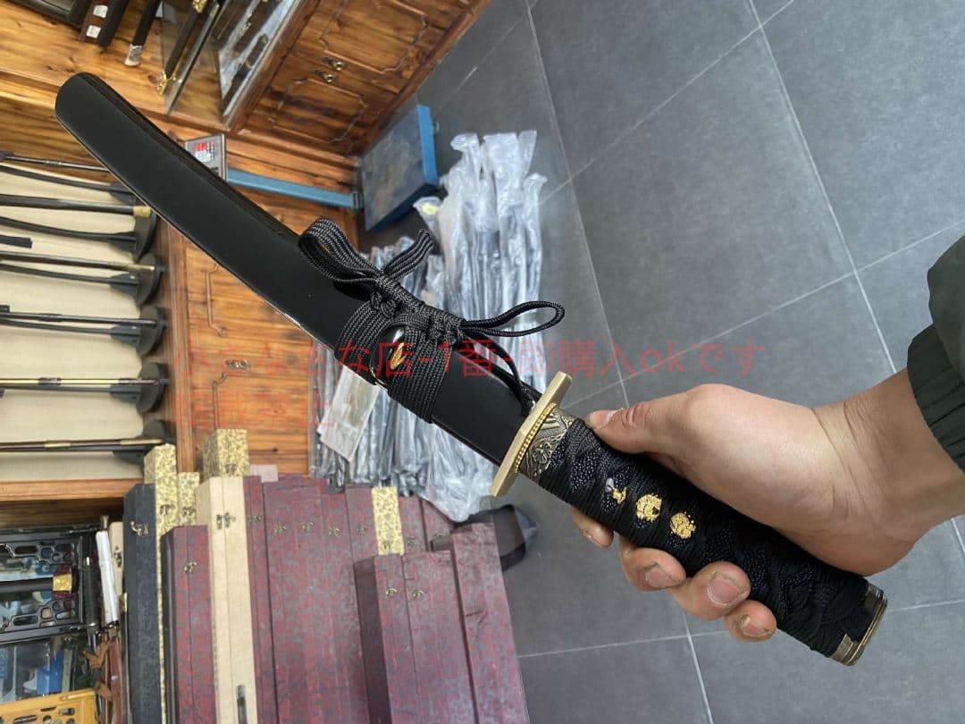 短冊烏丸が狼を殺す 古兵器 武具 刀装具 日本刀 模造刀 居合刀