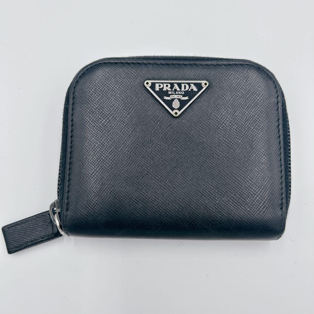 ✨美品✨プラダ ケース 小銭入れ サフィアーノレザー 三角ロゴ ブラック