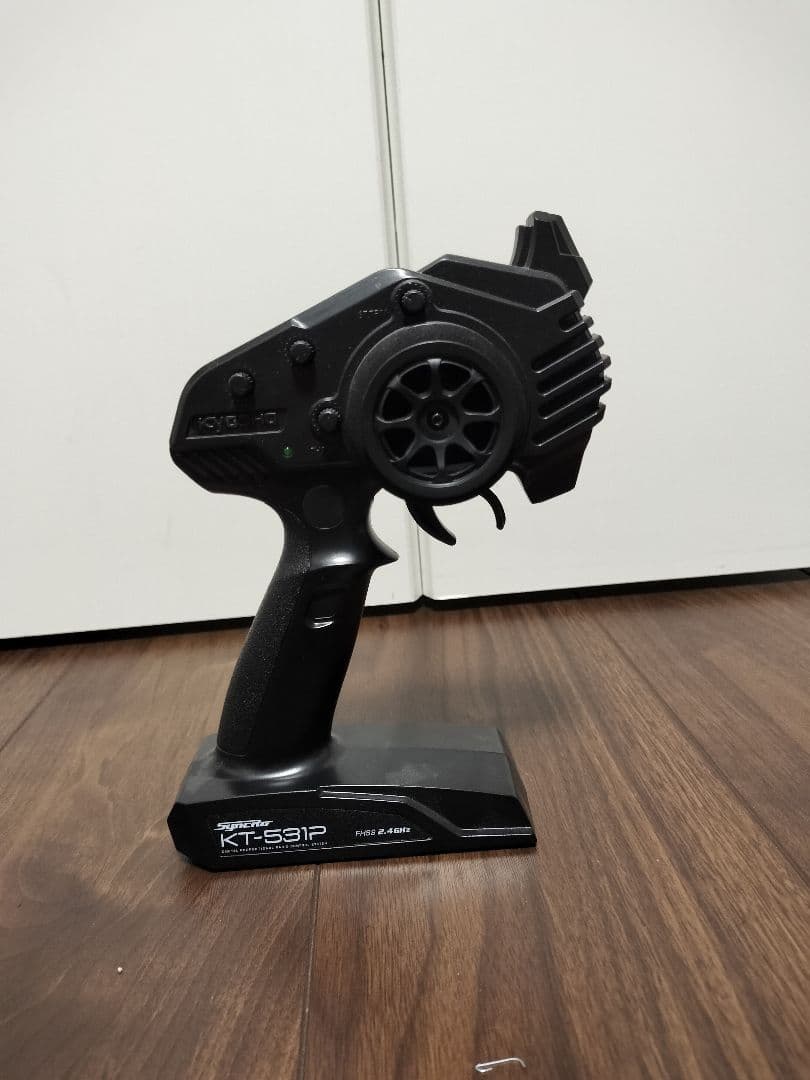 京商(KYOSYO)　ミニッツAWD　GT-R R32 ホワイト　動作確認済