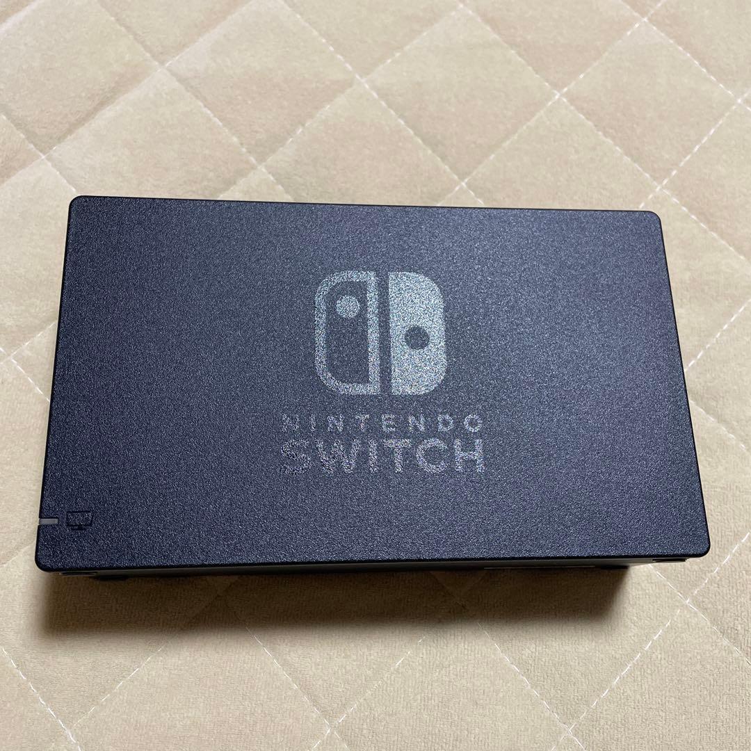 超美品　Nintendo Switch 本体 ネオンブルー・ネオンレッド