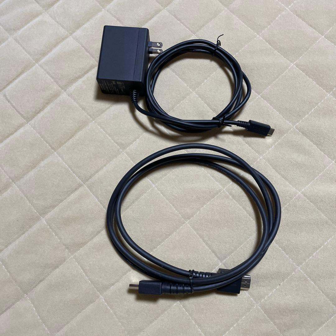 超美品　Nintendo Switch 本体 ネオンブルー・ネオンレッド