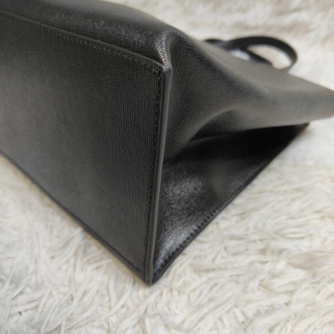 【未使用級】FURLA ブラック ミニハンドバッグ　黒 ブラック