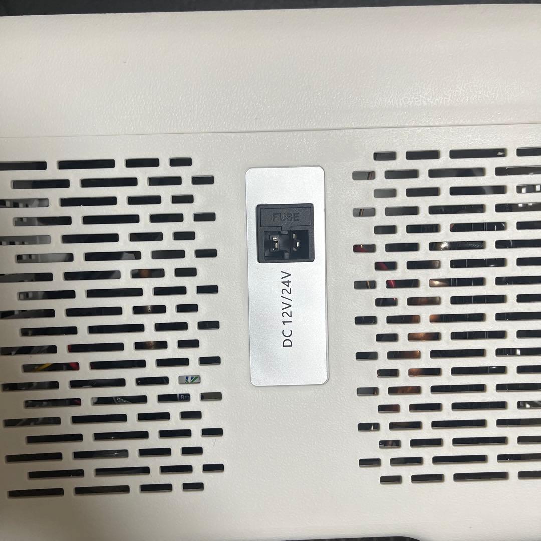 最終値下価格　すぐ発送9L車載用冷蔵冷凍庫ポータブルクーラーボックス 9L