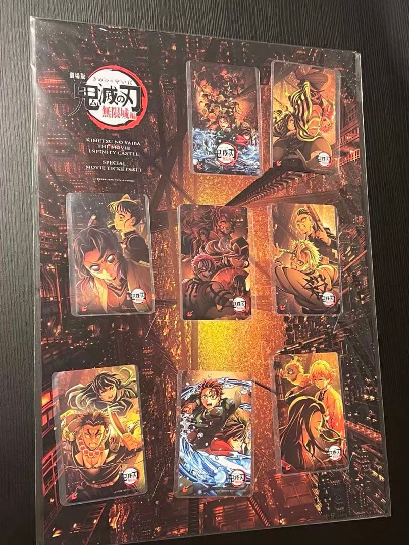 あんスタ ラメキラ 缶バッジ 乙狩アドニス