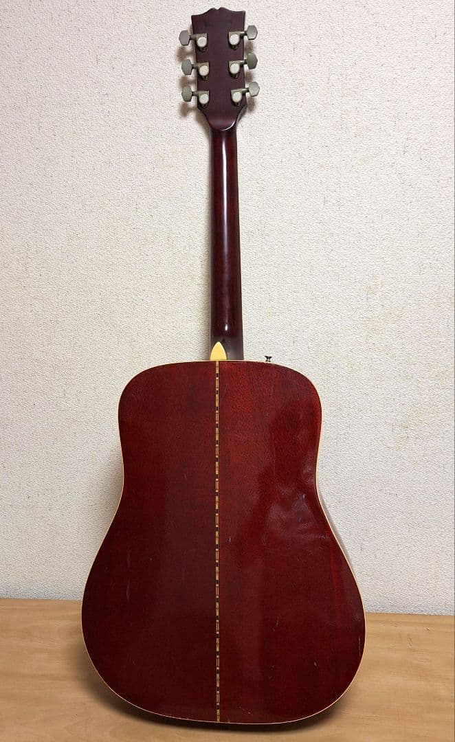 MORRIS MWD-03 ハミングバード アコースティックギター ハードケース