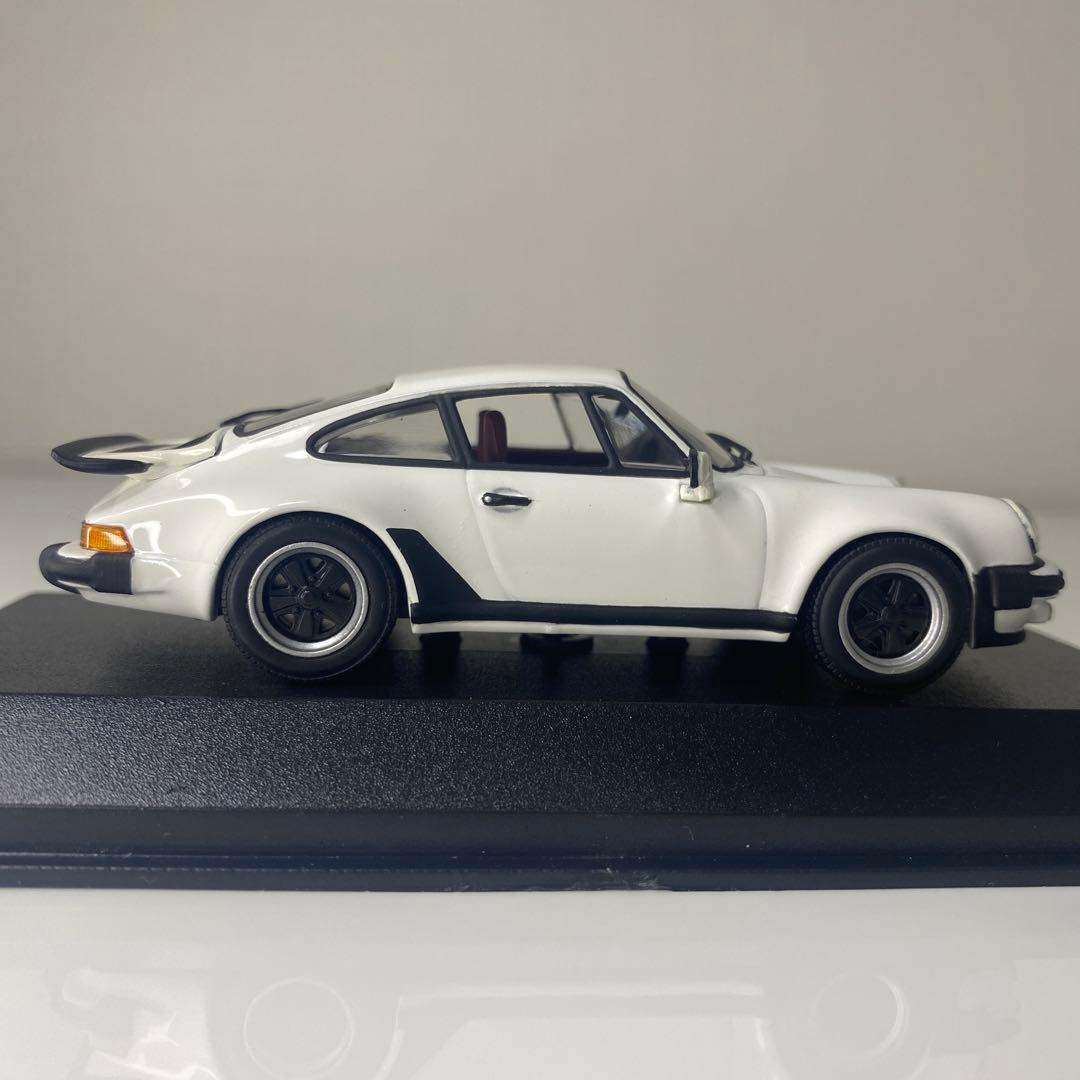 ミニカー 1/43 Porsche 930 Turbo 1977 / PMA
