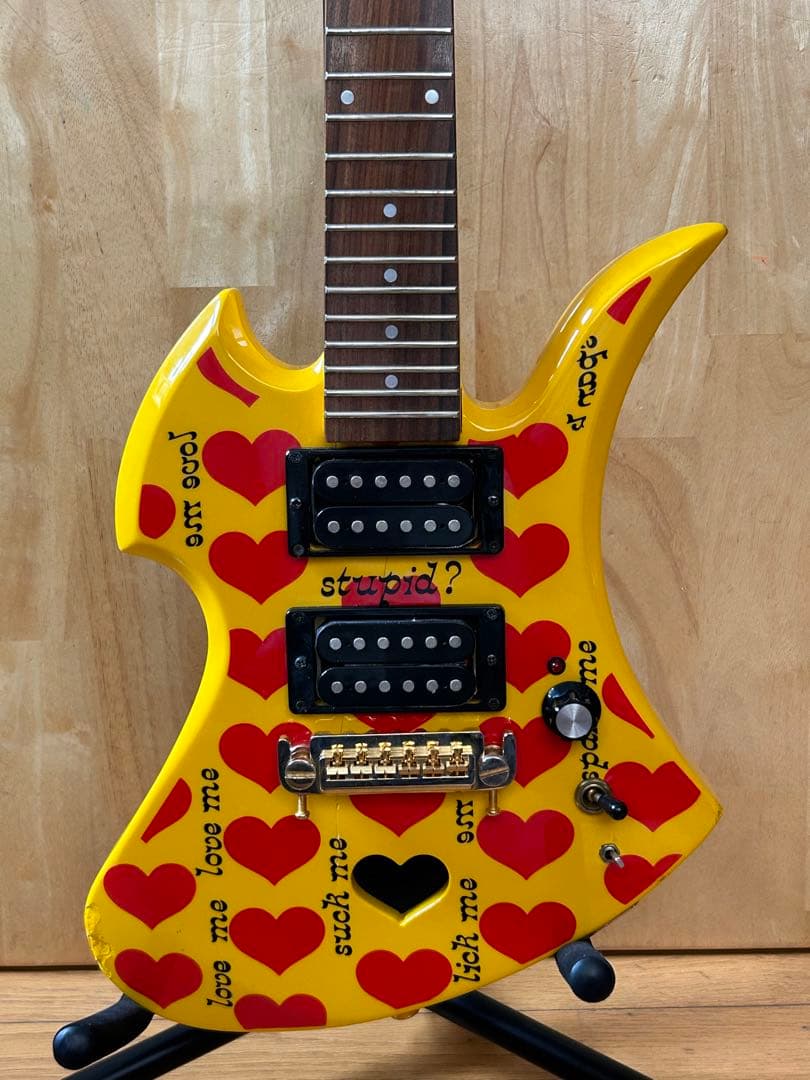 良．美品】hideモデル/イエローハート。モッキンバード・エレキギター。