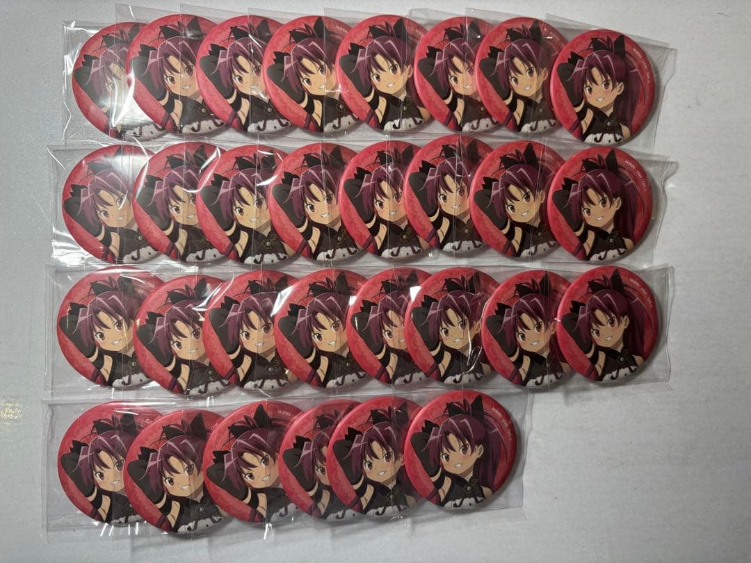 まどマギ 佐倉杏子 缶バッジ ドンキコラボ まどマギ 佐倉杏子 缶バッジ ドンキコラボ 佐倉杏子 まどマギ 魔法少女