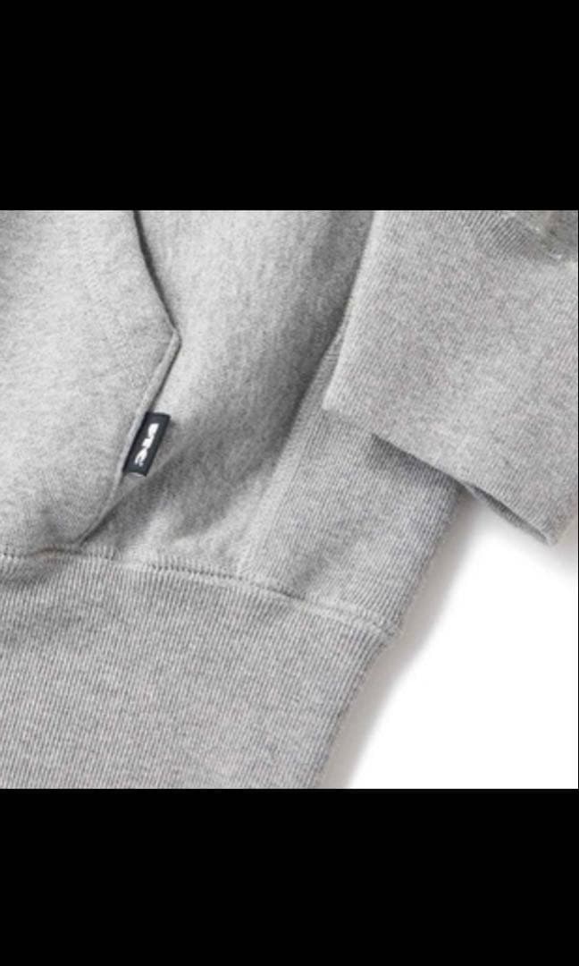 FTC グレー ジップアップフーディ　L