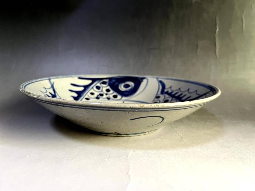皿□支那皿 染付魚紋 青華 古い飾り皿 古玩 唐物 中国 古美術 時代物
