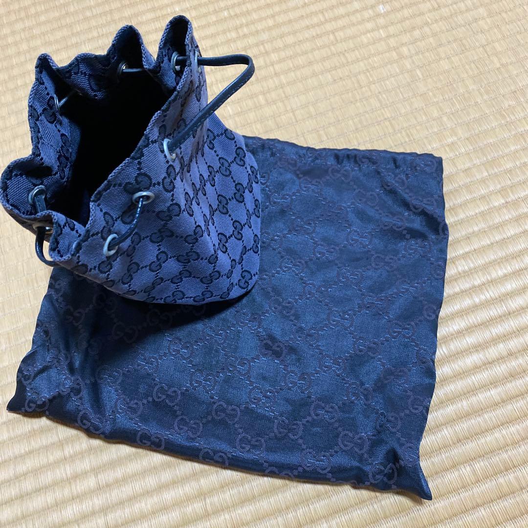 Gucci ブラック GGパターン ドローストリングバッグ