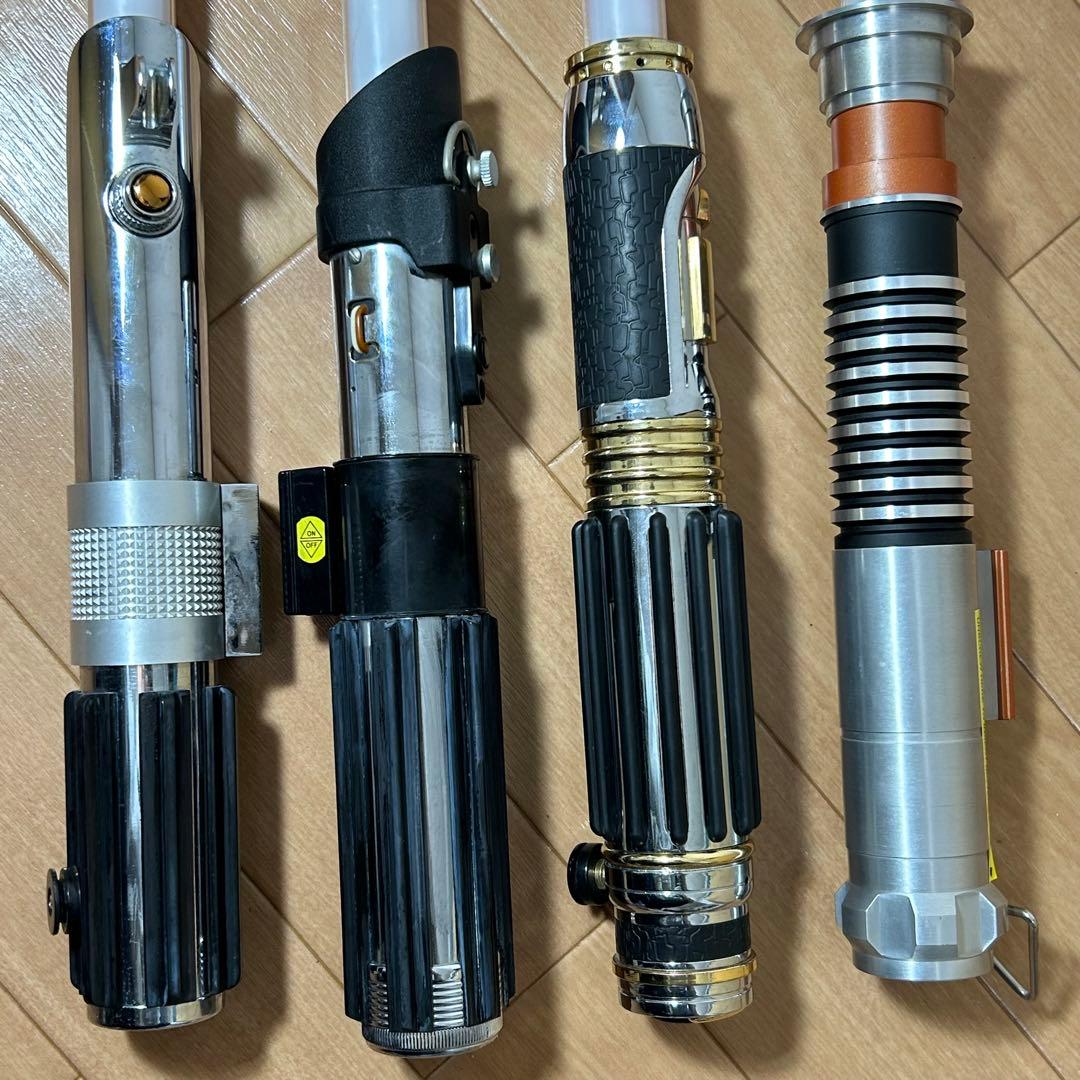 マスターレプリカ　FXライトセーバー　4本セット