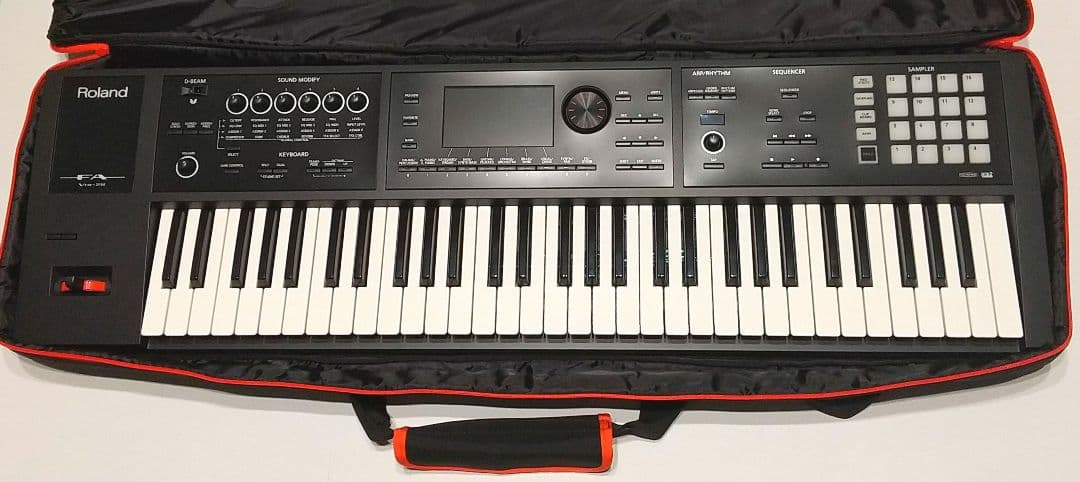 Roland FA-06 61鍵 キーボード シンセサイザー 専用ケース付き