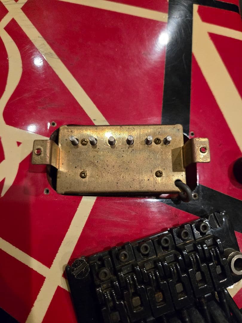 van halen エディ・ヴァン・ヘイレン風 ギター ノーブランド品