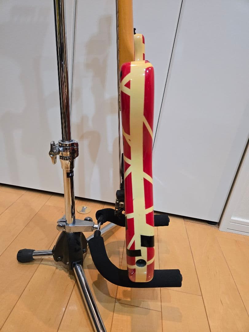 van halen エディ・ヴァン・ヘイレン風 ギター ノーブランド品