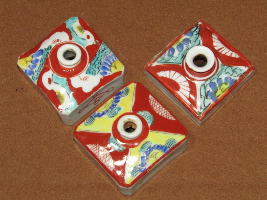 【色絵　草花紋図　四方　油壷　三点】古伊万里