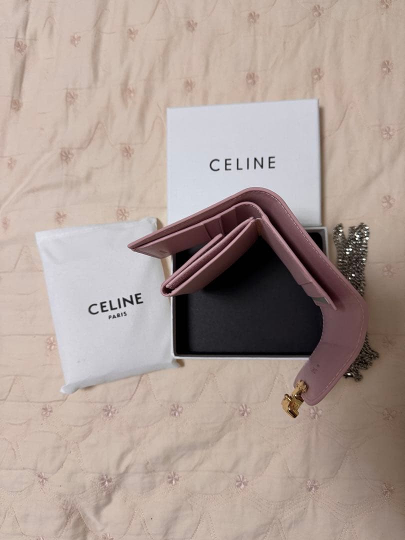 CELINE ピンク 三つ折り財布 チェーン付き