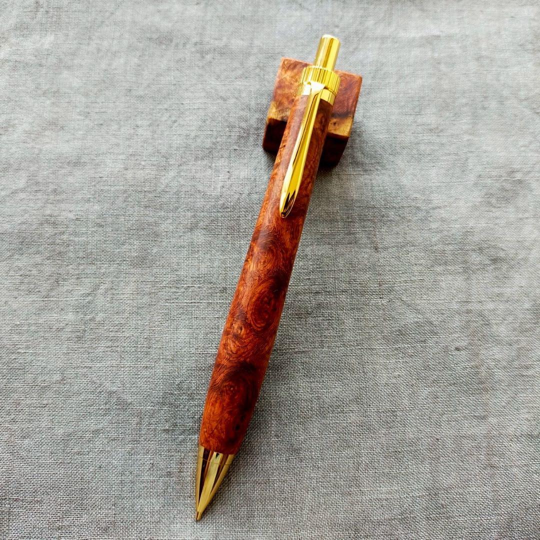 特上本花梨瘤　ハンドメイド　木軸シャープペン　0.5mm　天然木　ゴールド