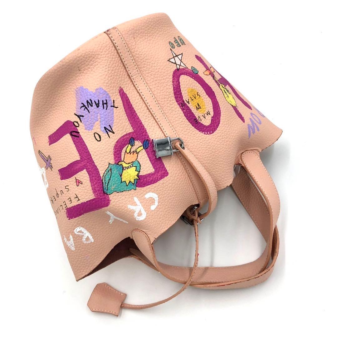 ゲルニカ キューブバッグ　ハンドバッグ　レザー ピンク　ペイント　レザー　ピンク