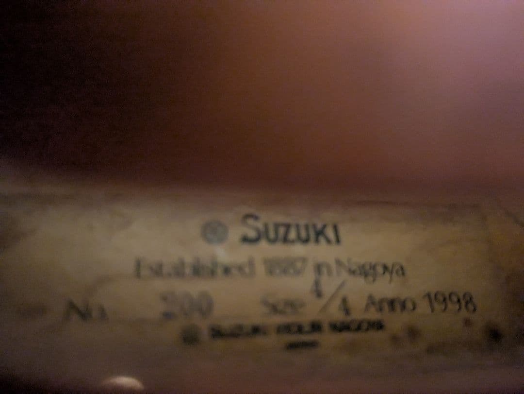 使用感あり　鈴木バイオリン 4/4　ケース、付属品付き