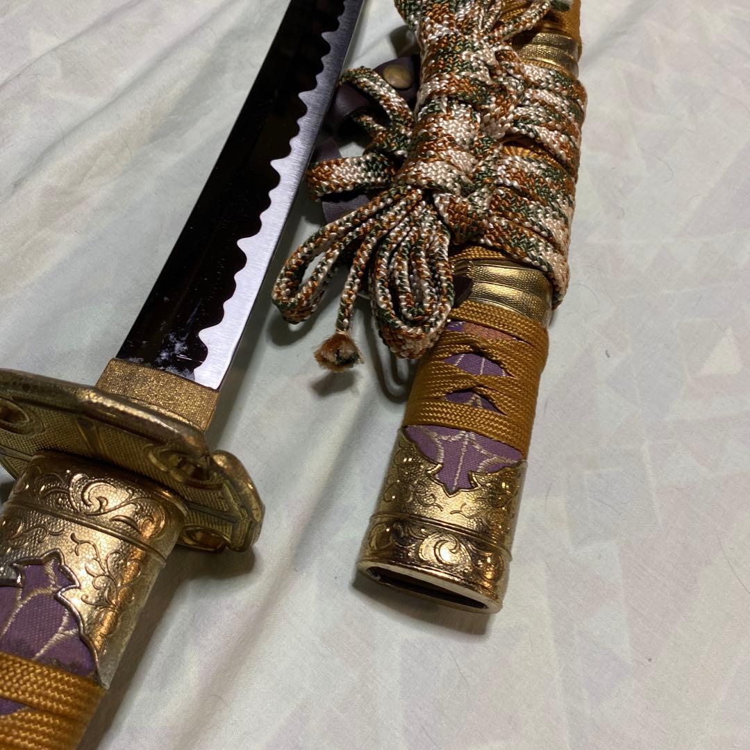 豪華版模造刀(刀袋付) 太刀造り 金茶柄 太刀型金鍔