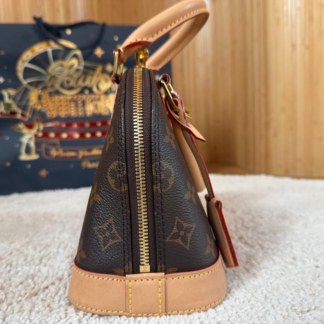 LOUIS VUITTON Alma BB (アルマBB)