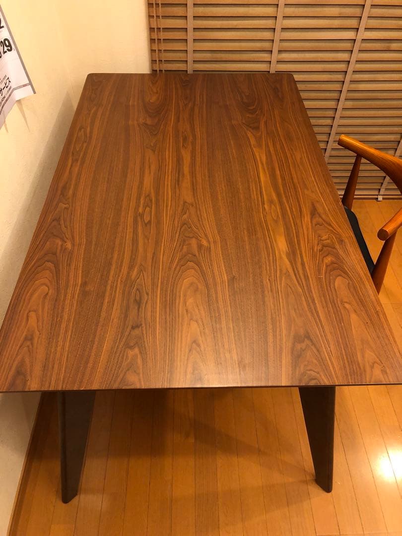 廃盤 美品 ノーチェ　木目ウォルナット 大判 ダイニングテーブル 引取り優先
