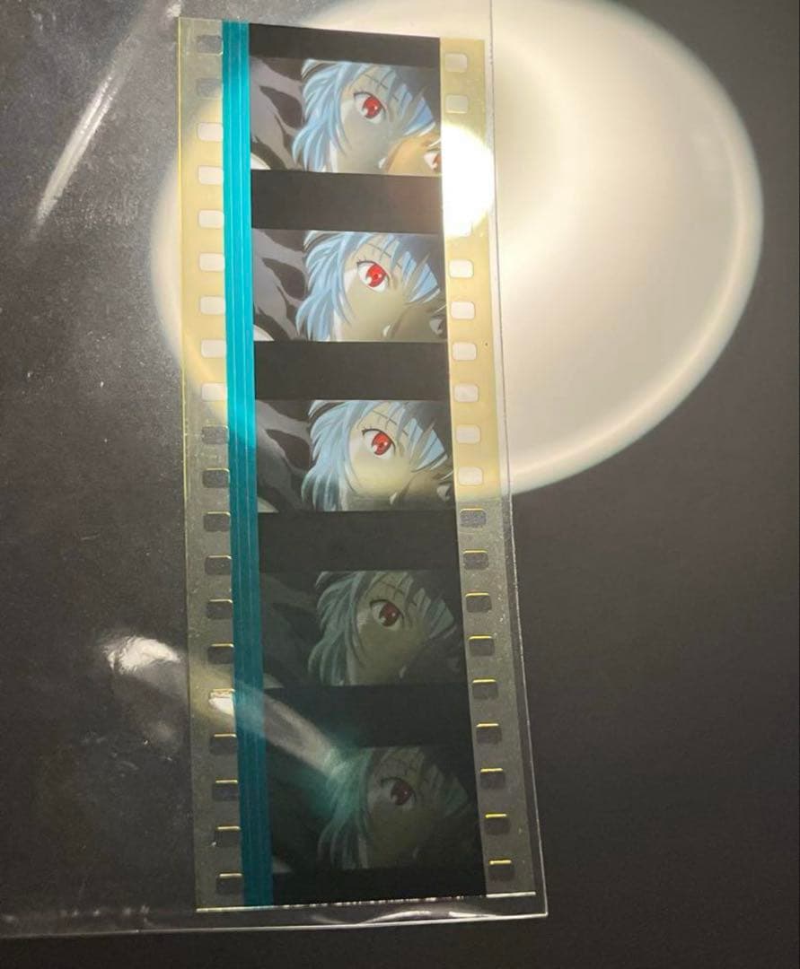 新劇場版エヴァンゲリオン序上映フィルム綾波レイ赤い眼