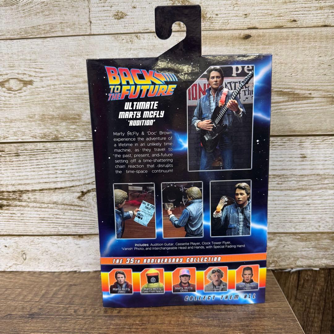 バック・トゥ・ザ・フューチャー マーティ・マクフライ フィギュア