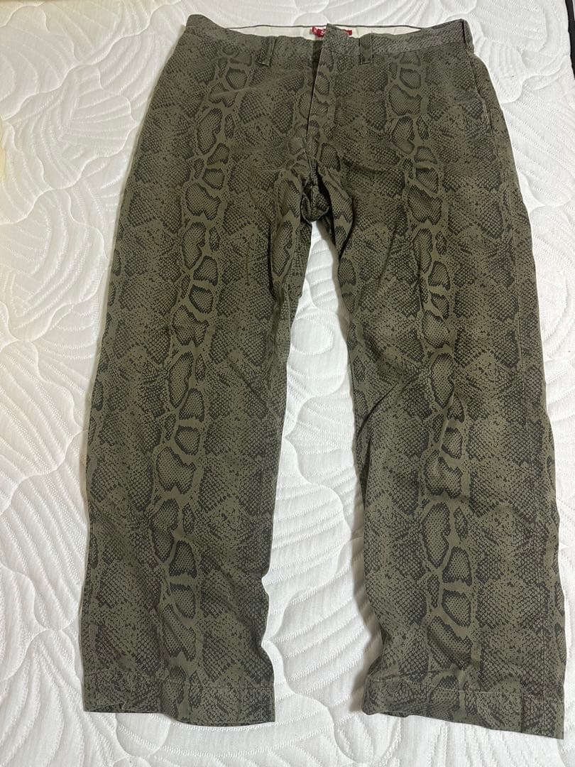 Supreme 24SS Snake Print Chino Pant スネーク