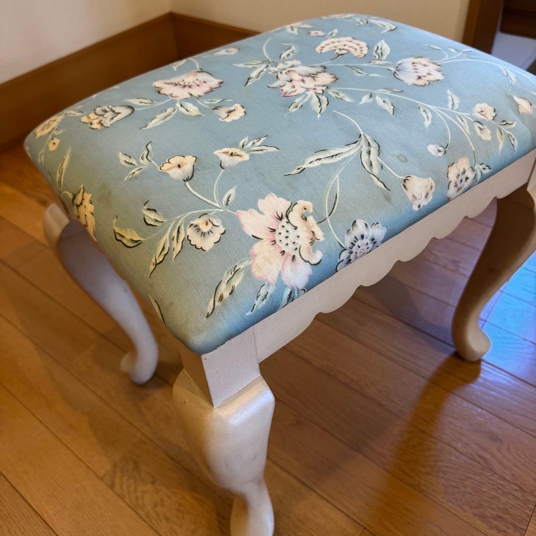 希少！リンホーリン♡猫脚スツール