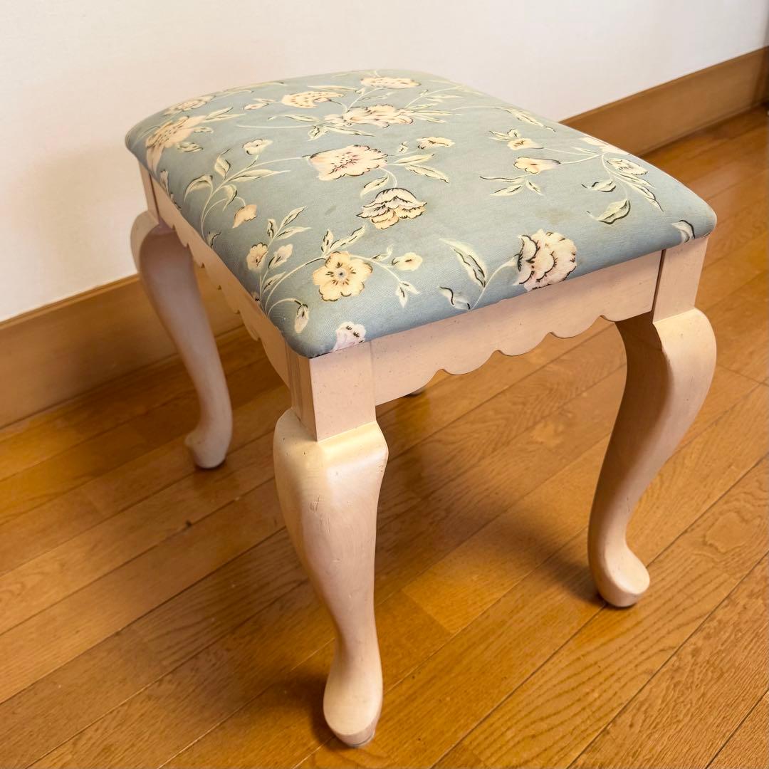 希少！リンホーリン♡猫脚スツール