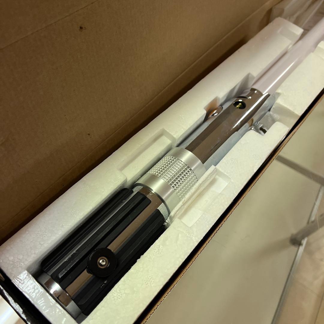 スター・ウォーズ ブラック・シリーズ フォースFXライトセーバー