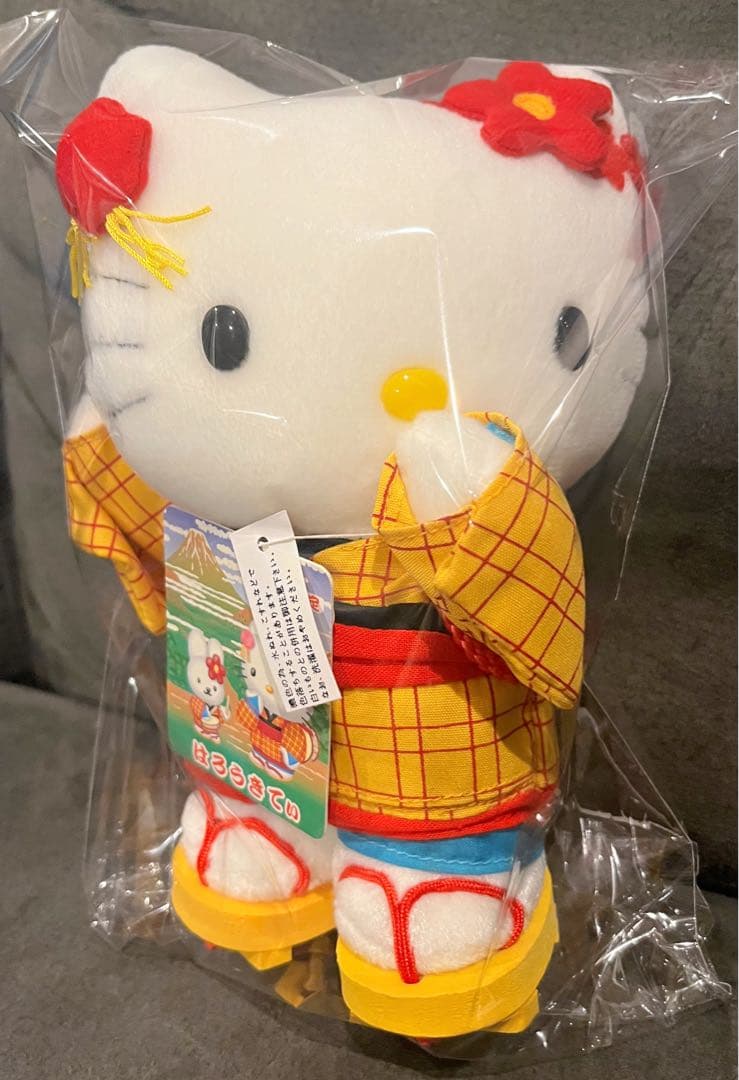 地域限定 伊豆の踊り子 キティちゃん 着物 コレクション - メルカリ