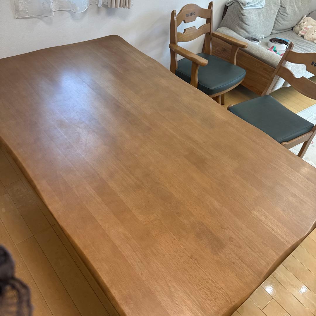 カリモク　RUSTIC ダイニングテーブル