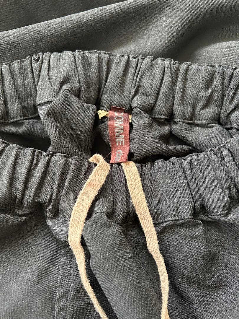 コムデギャルソン　黒 アシンメトリーパンツ