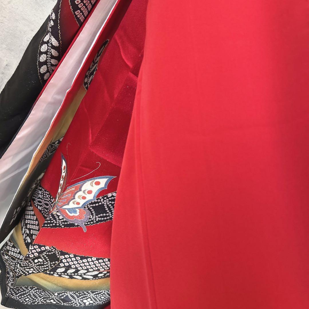 振袖 フルセット 正絹 赤 黒 華やか ボタン 古典柄 かっこいい系 k3