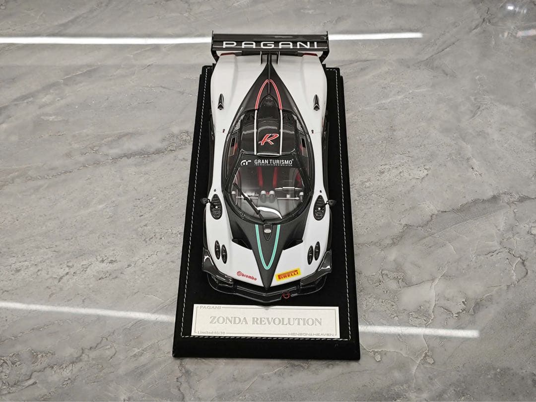 新発売入手困難 HH モデル 1/18 パガーニ Zonda R evoミニカー - メルカリ
